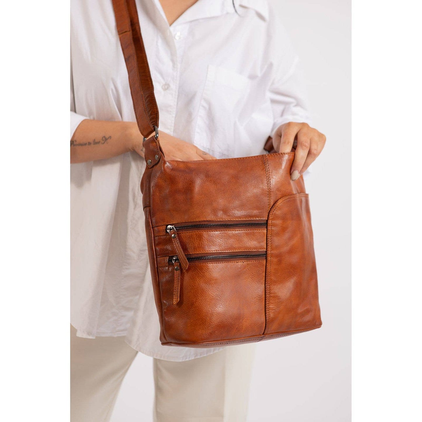 Leather Shoulder bag Bianca WS6847