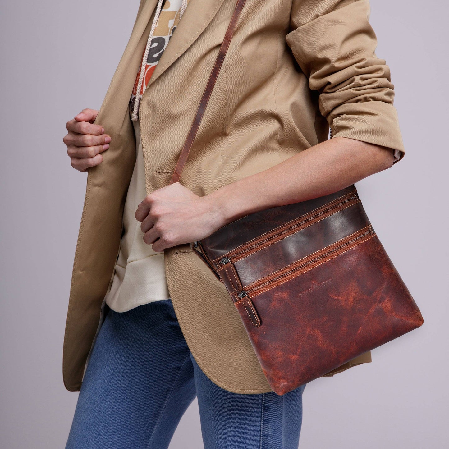 Leather Crossbody Purse: Sandel
