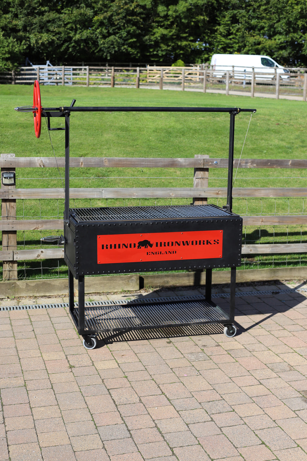 Rhino Ironworks XL Santa Maria