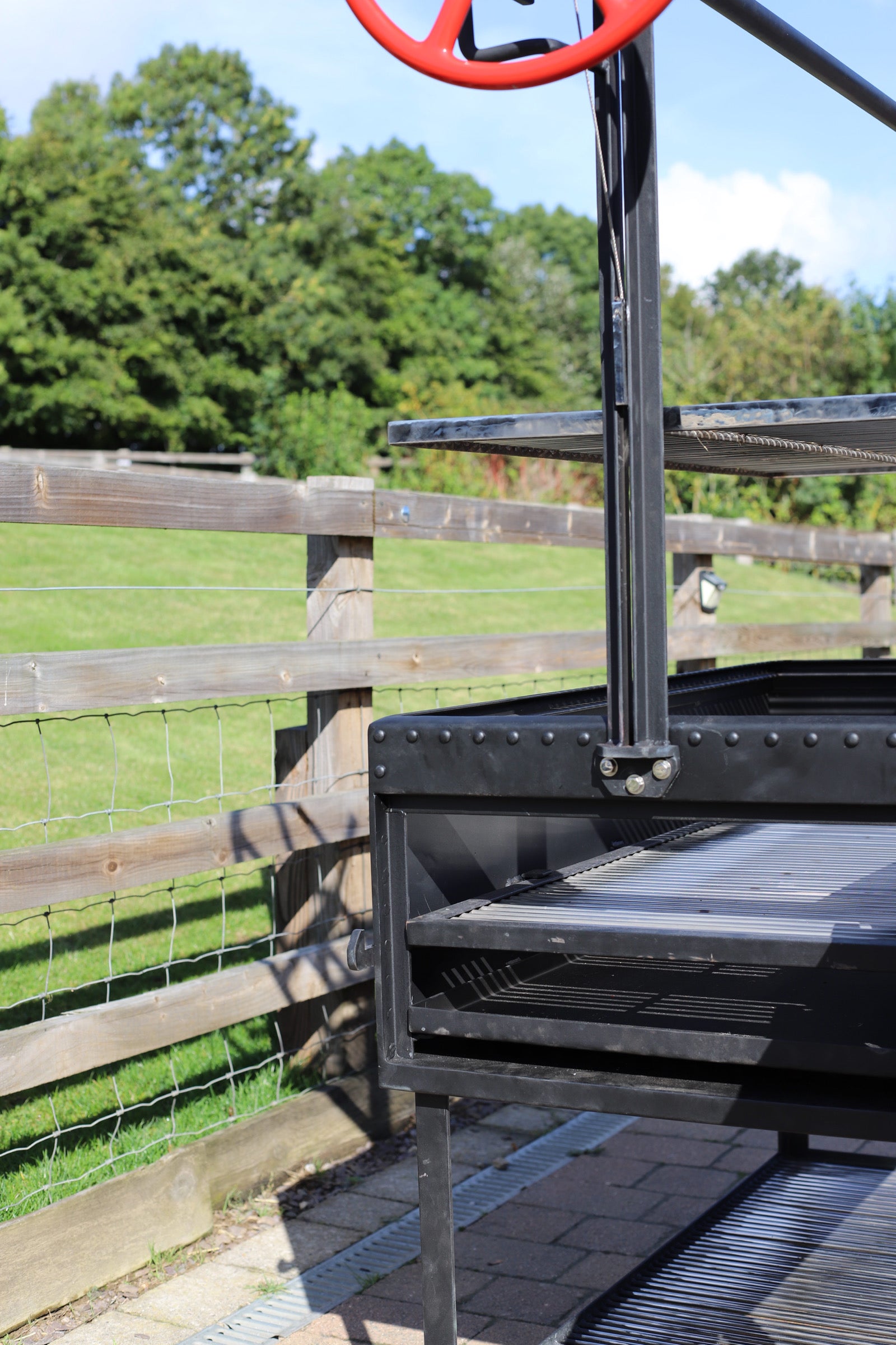 Rhino Ironworks XL Santa Maria