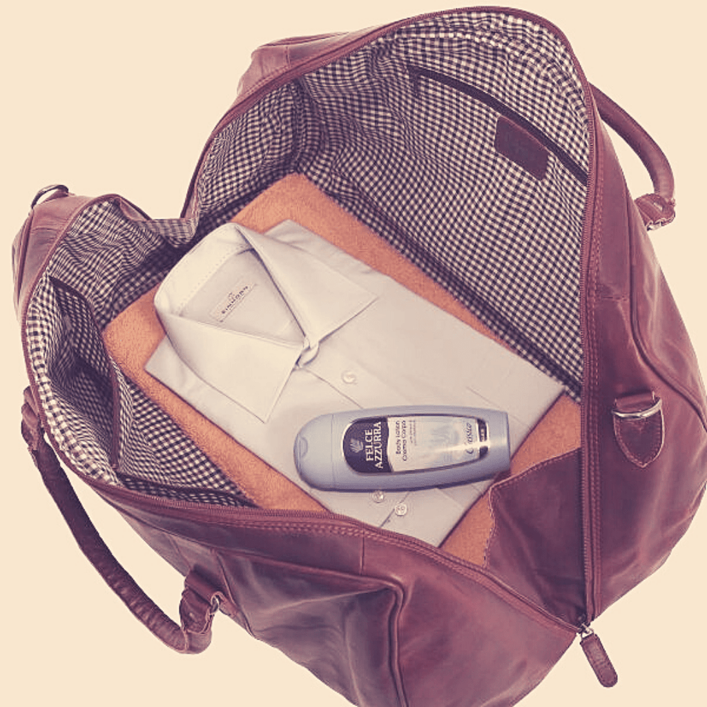 Leather Overnight Travel Bag Victoria GW12795: Brown