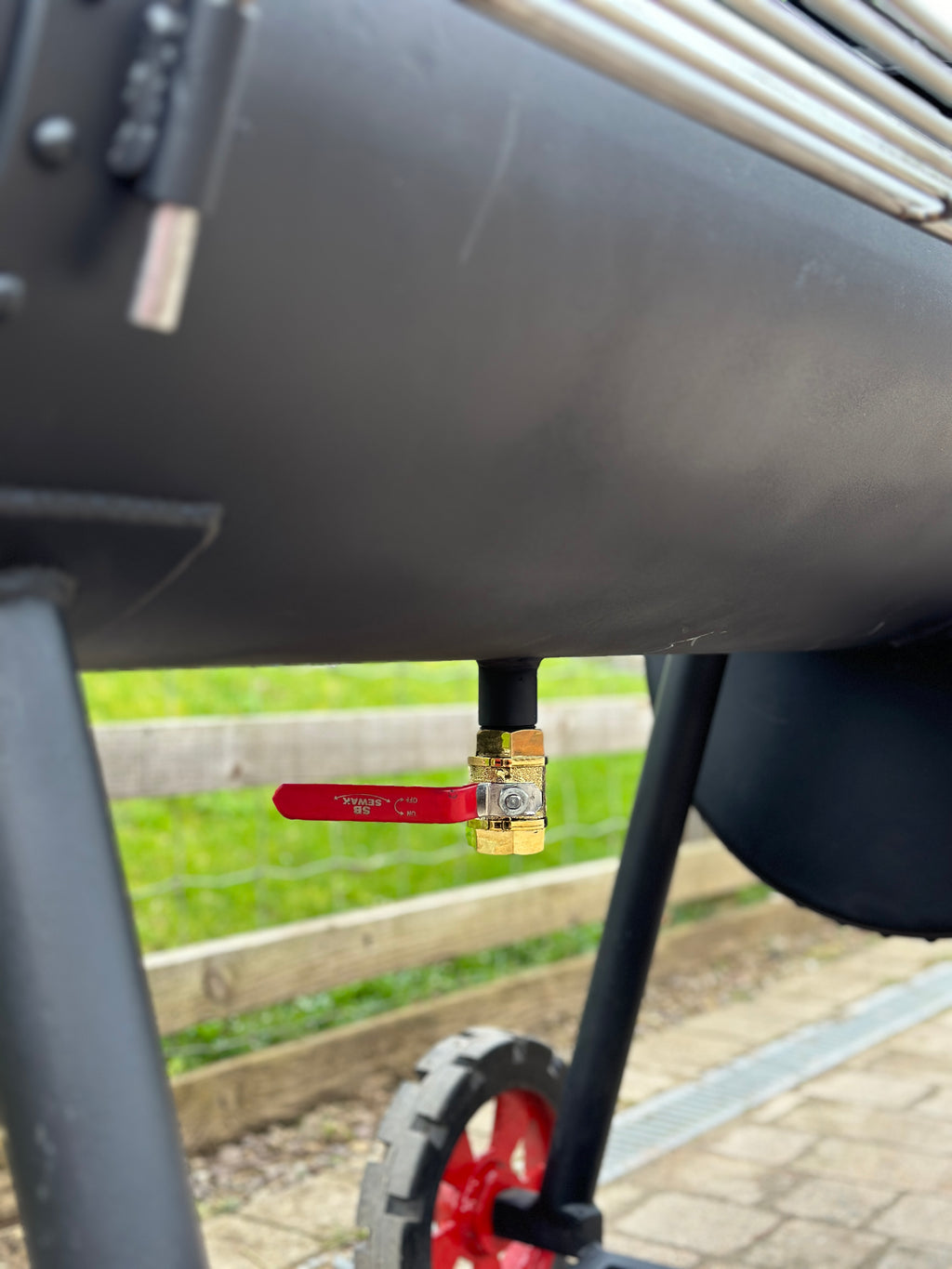 Rhino Ironworks Backyard Offset Smoker