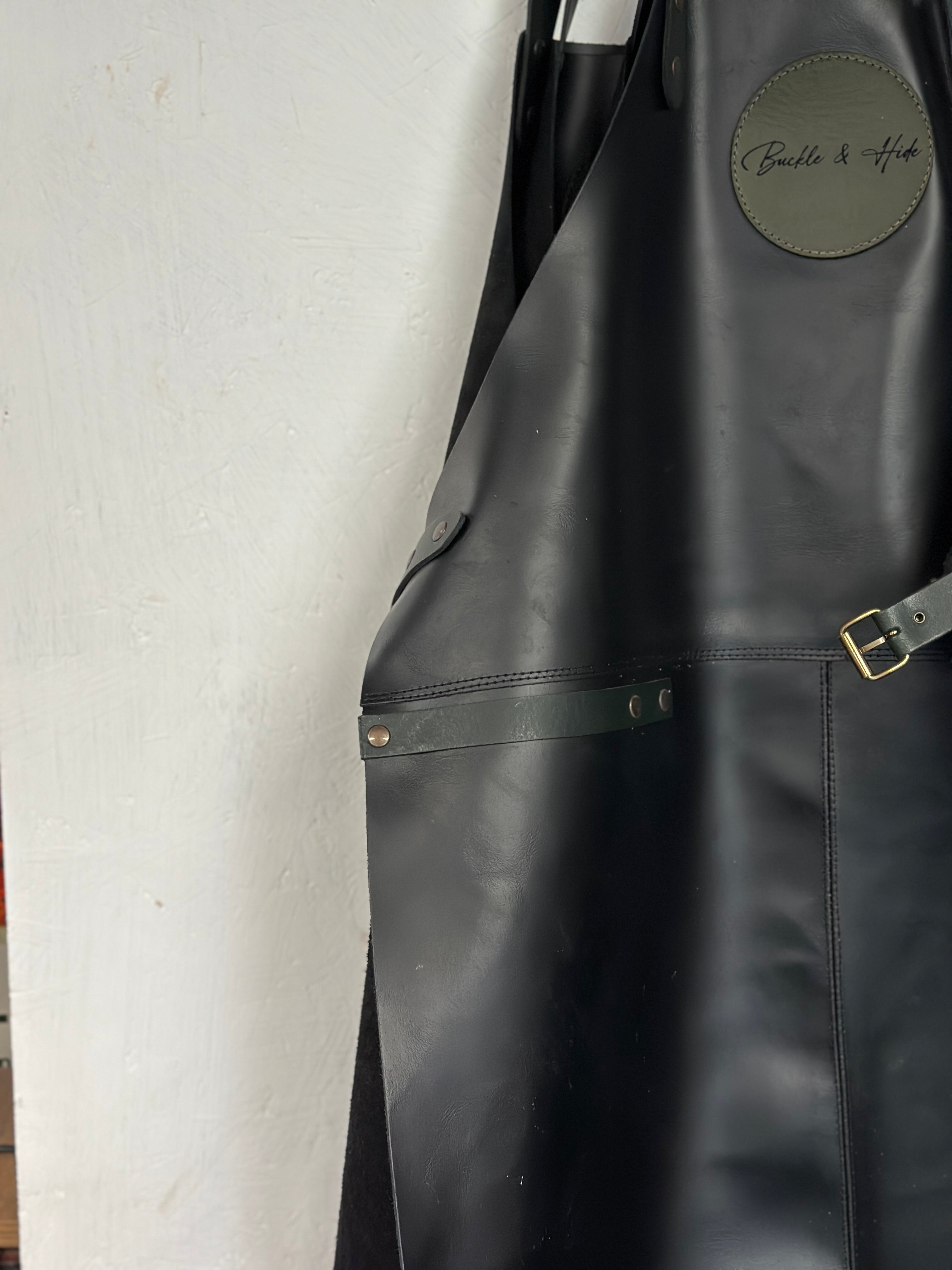 Buckle & Hide Leather Apron