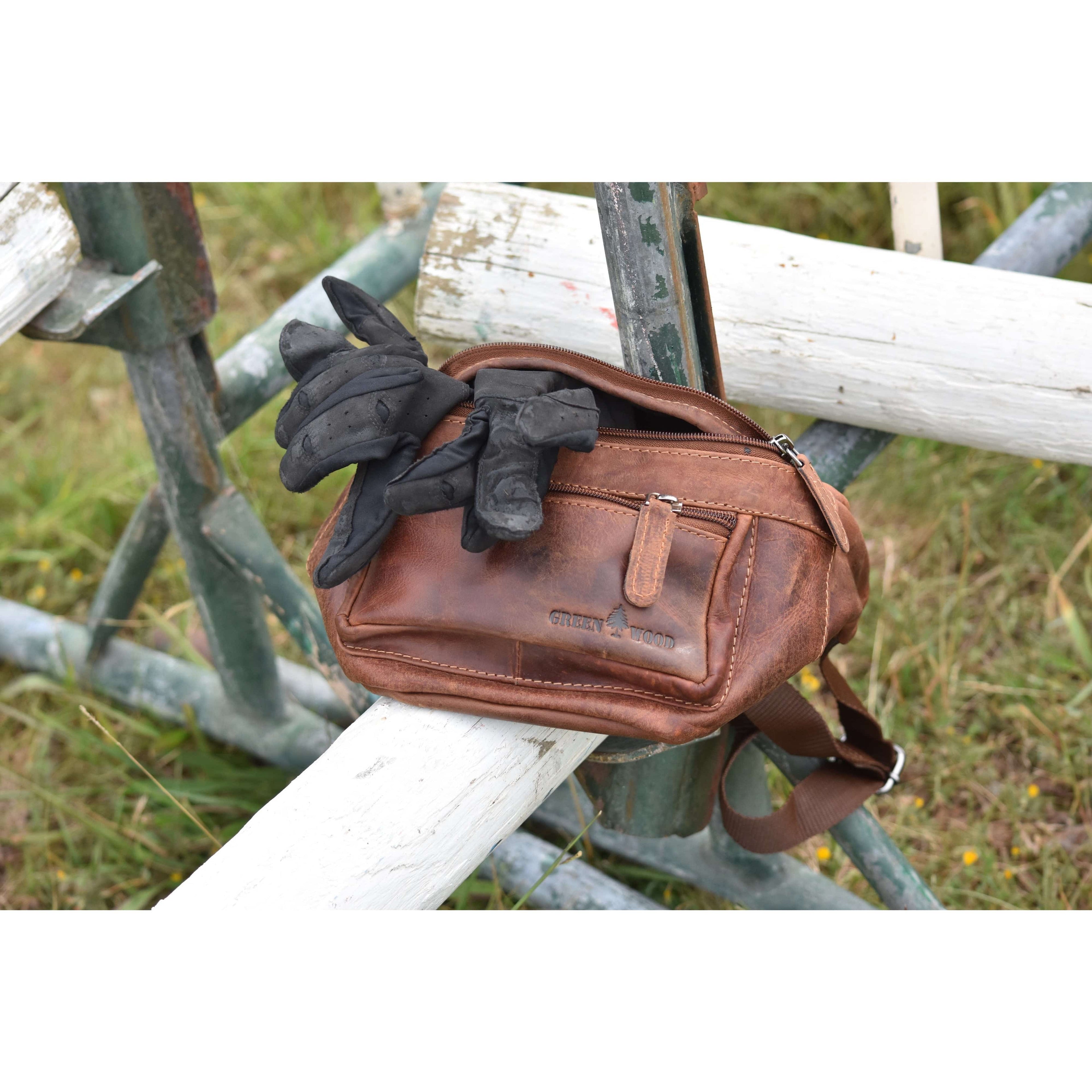 Leather Bum Bag Echuca GW196628: Sandel